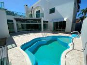 Casa / Sobrado para Locação em Balneário Camboriú/SC...