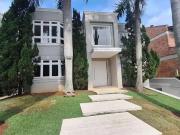Casa / Sobrado para Locação em Barueri/SP Alphaville...