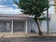 Casa / Sobrado para Locação em Bauru/SP Alto...