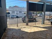 Casa / Sobrado para Locação em Bauru/SP Centro 3 Quartos