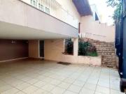 Casa / Sobrado para Locação em Bauru/SP Centro 3 Quartos