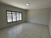 Casa / Sobrado para Locação em Bauru/SP Vila Altinópolis...