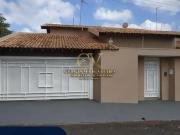 Casa / Sobrado para Locação em Bebedouro/SP Parque...