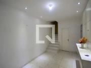 Casa / Sobrado para Locação em Belford Roxo/RJ Centro 2...