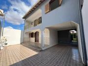 Casa / Sobrado para Locação em Belo Horizonte/MG...