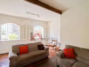 Casa / Sobrado para Locação em Belo Horizonte/MG...