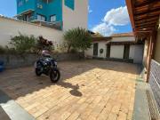 Casa / Sobrado para Locação em Belo Horizonte/MG Jardim... Casa / Sobrado para Locação em Belo Horizonte/MG Jardim...