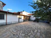 Casa / Sobrado para Locação em Belo Horizonte/MG Jardim... Casa / Sobrado para Locação em Belo Horizonte/MG Jardim...