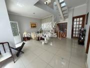 Casa / Sobrado para Locação em Belo Horizonte/MG... Casa / Sobrado para Locação em Belo Horizonte/MG...