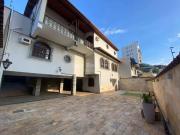 Casa / Sobrado para Locação em Belo Horizonte/MG Santo...