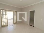 Casa / Sobrado para Locação em Belo Horizonte/MG...