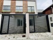 Casa / Sobrado para Locação em Blumenau/SC Água Verde 2...