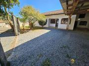 Casa / Sobrado para Locação em Blumenau/SC Água Verde 4...