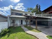 Casa / Sobrado para Locação em Blumenau/SC Ponta Aguda 5...