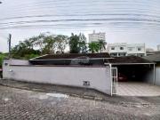 Casa / Sobrado para Locação em Blumenau/SC Velha 3 Quartos