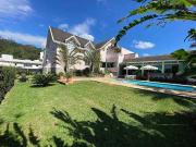 Casa / Sobrado para Locação em Blumenau/SC Velha 6 Quartos