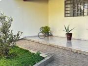Casa / Sobrado para Locação em Botucatu/SP Jardim Dona...