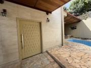 Casa / Sobrado para Locação em Bragança Paulista/SP...