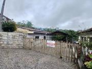 Casa / Sobrado para Locação em Brusque/SC Águas Claras 3...