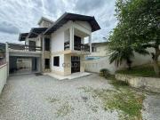 Casa / Sobrado para Locação em Brusque/SC Primeiro de...