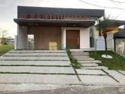 Casa / Sobrado para Locação em Caçapava/SP Bairro do...