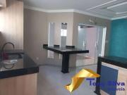 Casa / Sobrado para Locação em Cabo Frio/RJ Guriri 2 Quartos