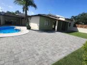 Casa / Sobrado para Locação em Camaçari/BA Abrantes 3...