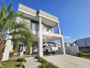 Casa / Sobrado para Locação em Camboriú/SC Santa Regina...