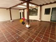 Casa / Sobrado para Locação em Campinas/SP Bosque 4 Quartos