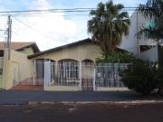 Casa / Sobrado para Locação em Campo Grande/MS Jardim...