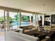 Casa / Sobrado para Locação em Carapicuíba/SP Nova...