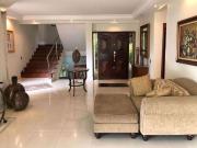 Casa / Sobrado para Locação em Carapicuíba/SP Recanto Impla