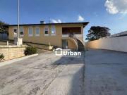 Casa / Sobrado para Locação em Cotia/SP Granja Viana 16...