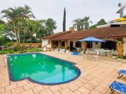Casa / Sobrado para Locação em Cotia/SP Granja Viana 3...