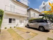 Casa / Sobrado para Locação em Cotia/SP Granja Viana 3...