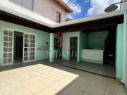 Casa / Sobrado para Locação em Cotia/SP Granja Viana 4...