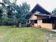 Casa / Sobrado para Locação em Cotia/SP Granja Viana 4...