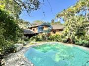 Casa / Sobrado para Locação em Cotia/SP Granja Viana 5...