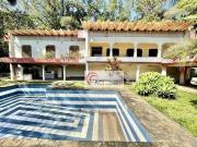Casa / Sobrado para Locação em Cotia/SP Jardim Colibri 4...