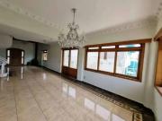 Casa / Sobrado para Locação em Cotia/SP Jardim da Glória...