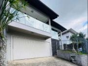 Casa / Sobrado para Locação em Criciúma/SC Lote Seis 3...