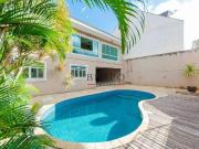 Casa / Sobrado para Locação em Curitiba/PR Abranches 4...