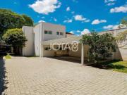 Casa / Sobrado para Locação em Curitiba/PR Água Verde
