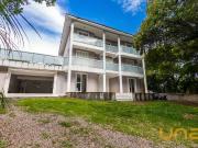 Casa / Sobrado para Locação em Curitiba/PR Augusta 4 Quartos