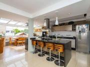 Casa / Sobrado para Locação em Curitiba/PR Bacacheri 3...