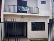 Casa / Sobrado para Locação em Curitiba/PR Bairro Alto 3...