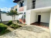 Casa / Sobrado para Locação em Curitiba/PR Boqueirão 3...