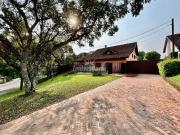 Casa / Sobrado para Locação em Curitiba/PR Campina do...