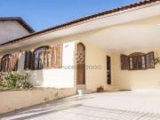 Casa / Sobrado para Locação em Curitiba/PR Campo...