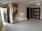 Casa / Sobrado para Locação em Curitiba/PR Capão Raso 3...